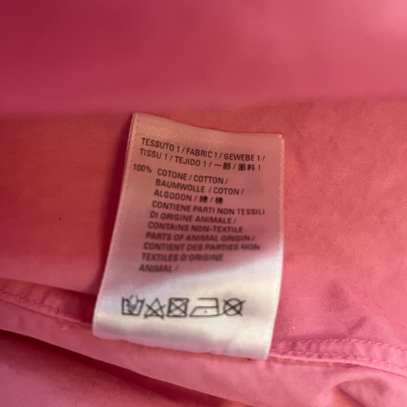 Balenciago pink button down shirt, with logo on back. Size 40fr (8US). Cotton. - Picture 2 of 6